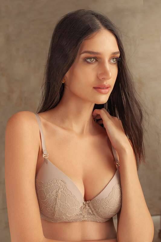 Conjunto Taza Soft con colaless