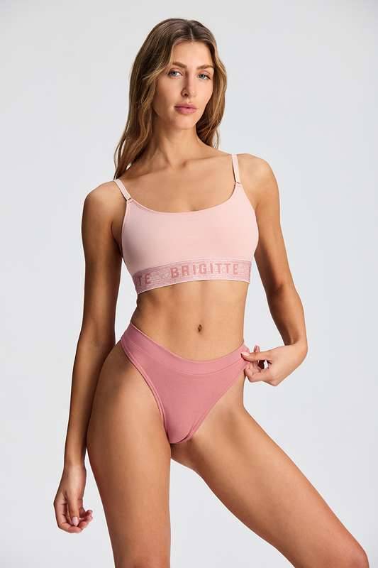 Conjunto Bralette con colaless